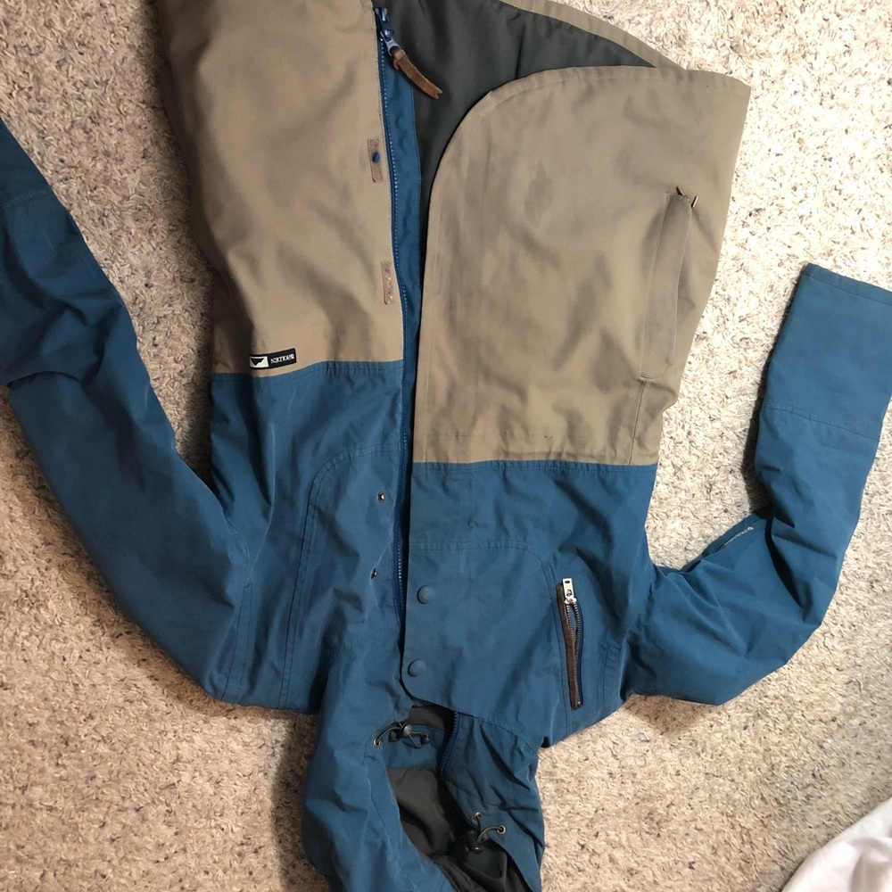 Holden ski jacket